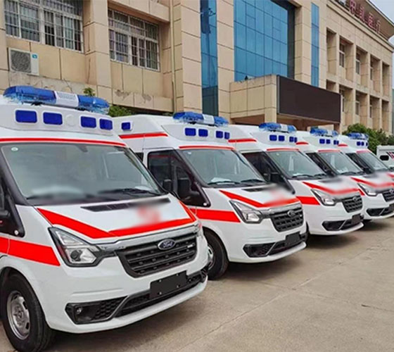 洛隆县服务车队展示